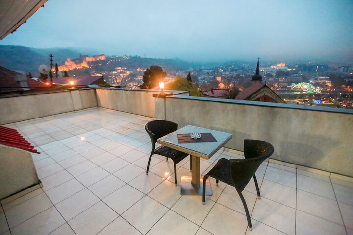 Terrace/Patio 35 of 37