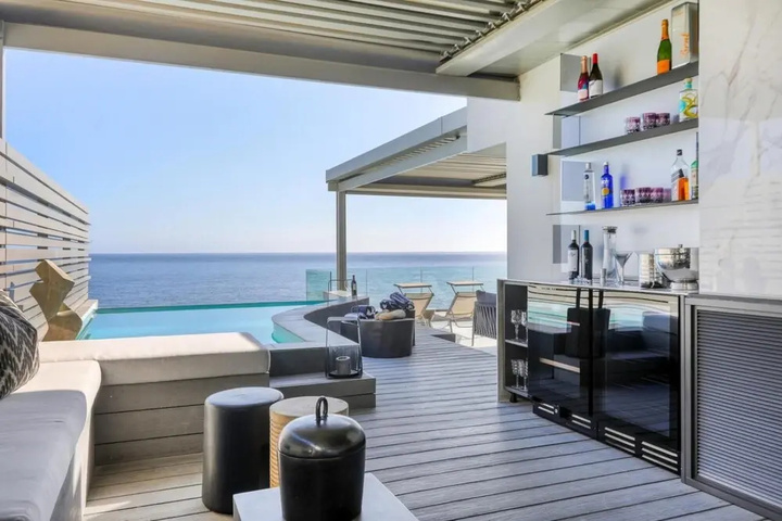 Barley Beach Luxury Penthouse - Camps Bay