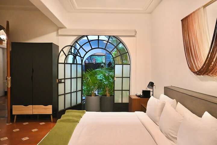Room 78 of 140