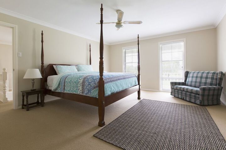 Room 9 of 49