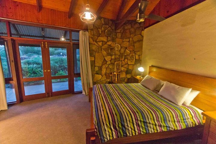 General 6 of 13