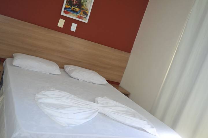 Room 3 of 37