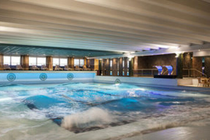 Pool 39 of 67