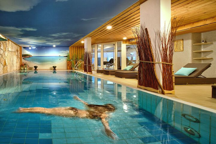 Pool 39 of 53
