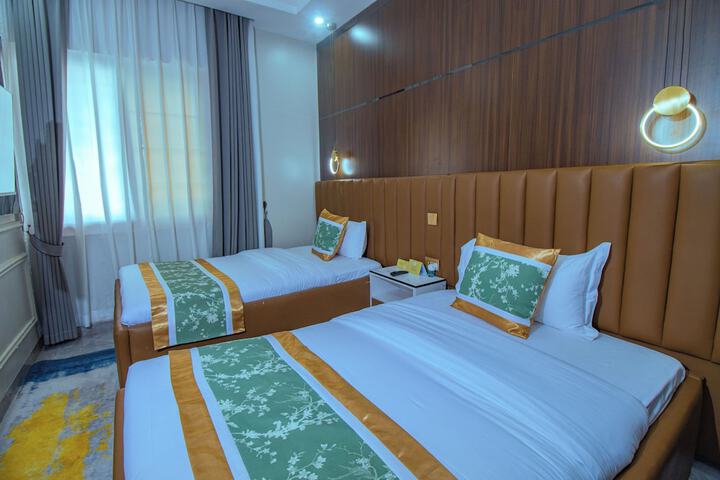 Room 20 of 139