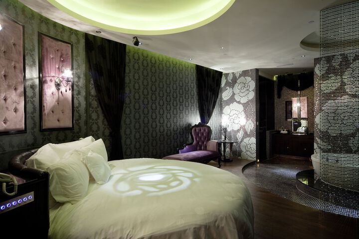 Room 14 of 57