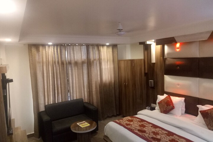 Room 16 of 61