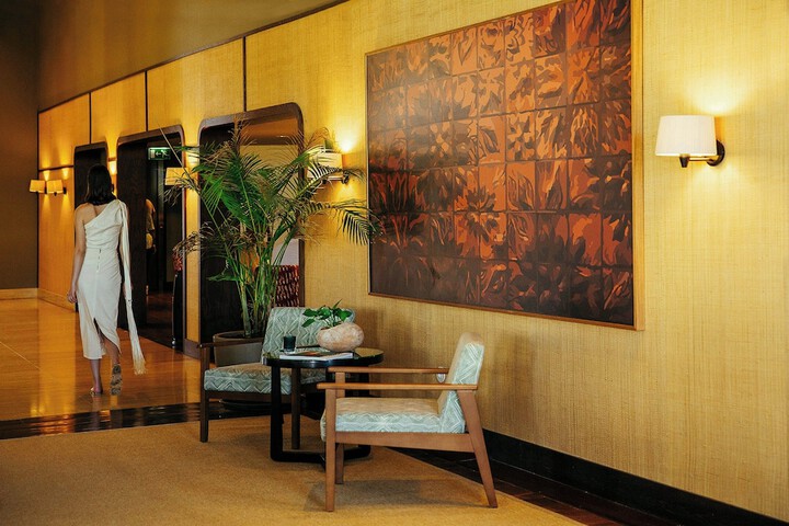 Hotel Interior 8 of 280