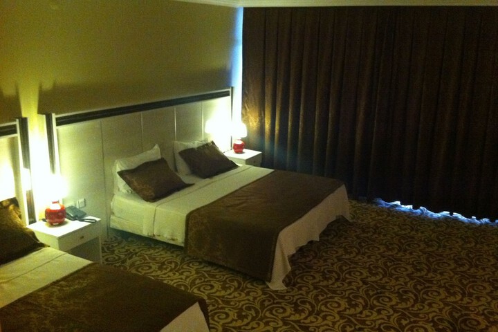 Room 7 of 46