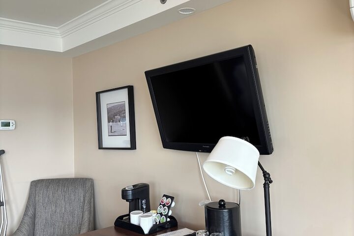Room 21 of 41