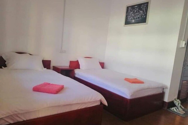 Room 3 of 15