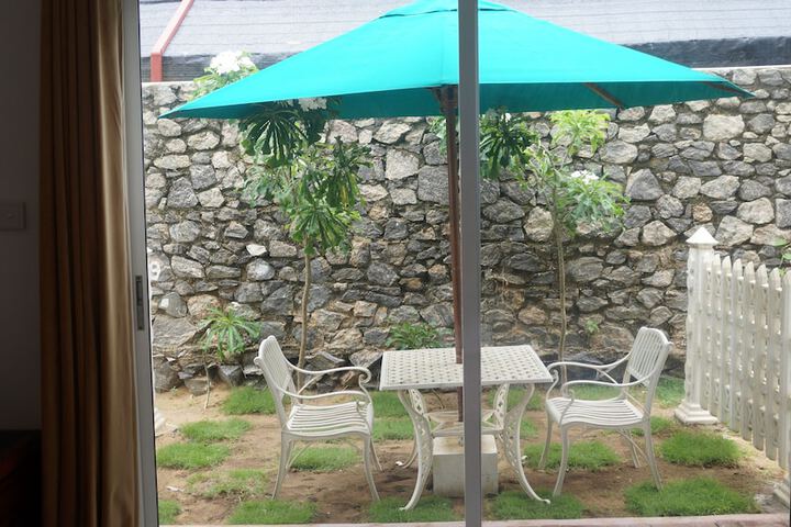 Terrace/Patio 10 of 14