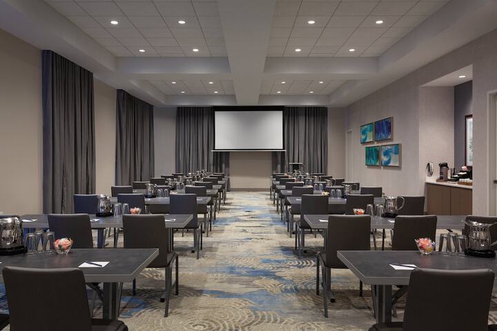 Meeting facility