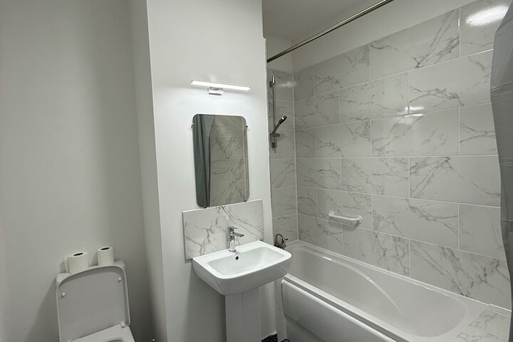 Room 44 of 61
