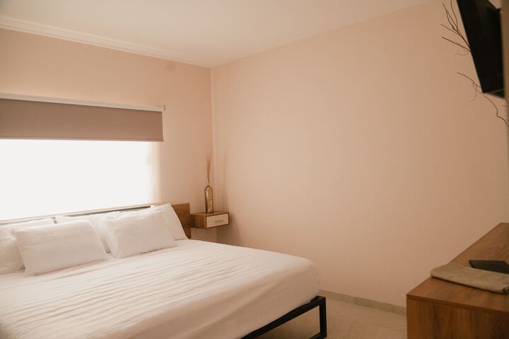 Room 15 of 53