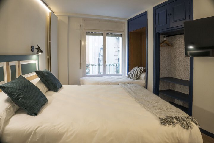 Room 15 of 65