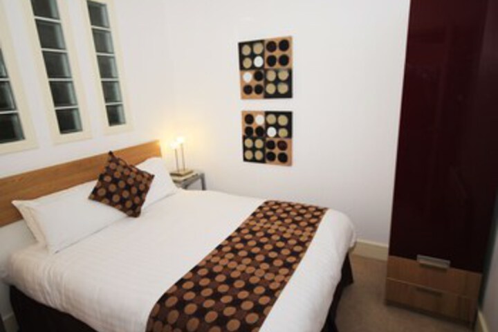 Room 72 of 141