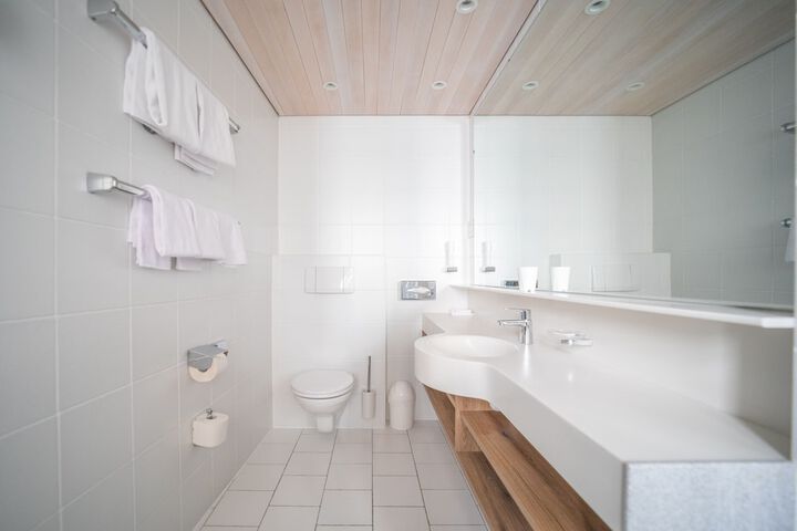 Room 60 of 73