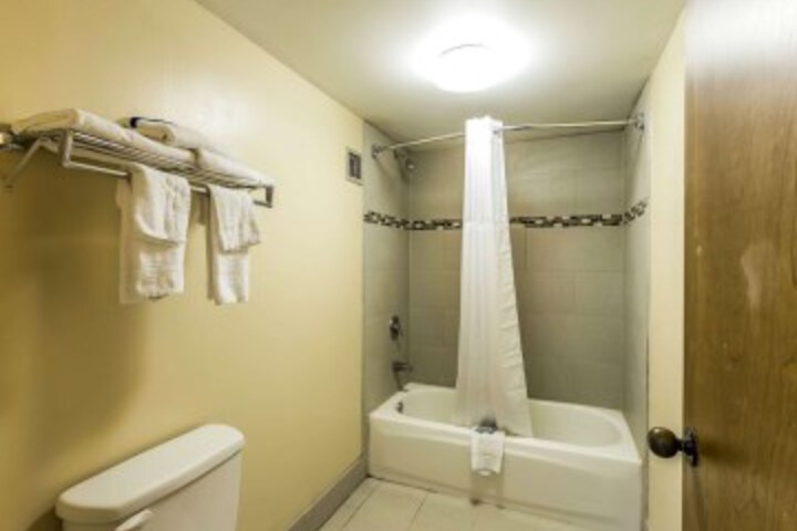 Room 20 of 35