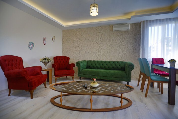 Room 8 of 48