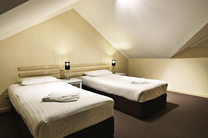 Room 14 of 46