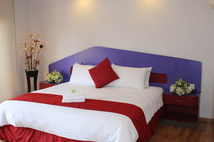 Room 4 of 59