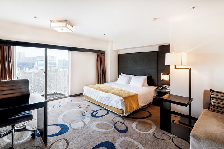 Room 46 of 239