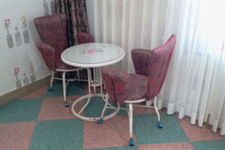 Room 56 of 80