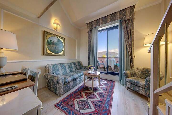 Room 38 of 96