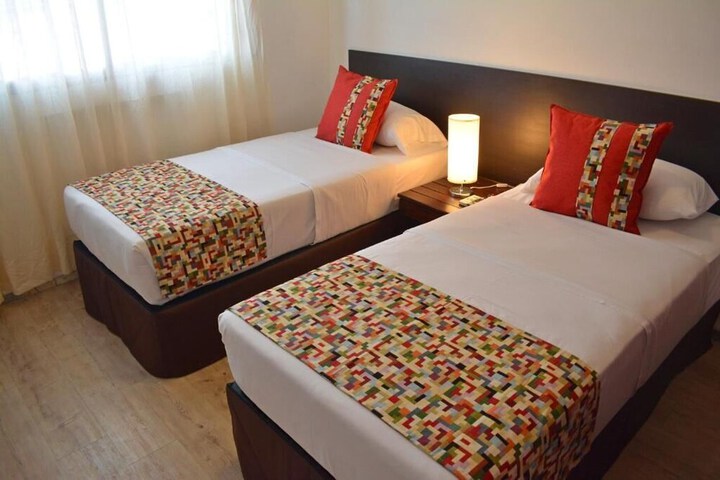 Room 16 of 46