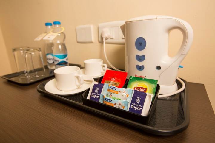 Breakfast/Coffee Service 18 of 47