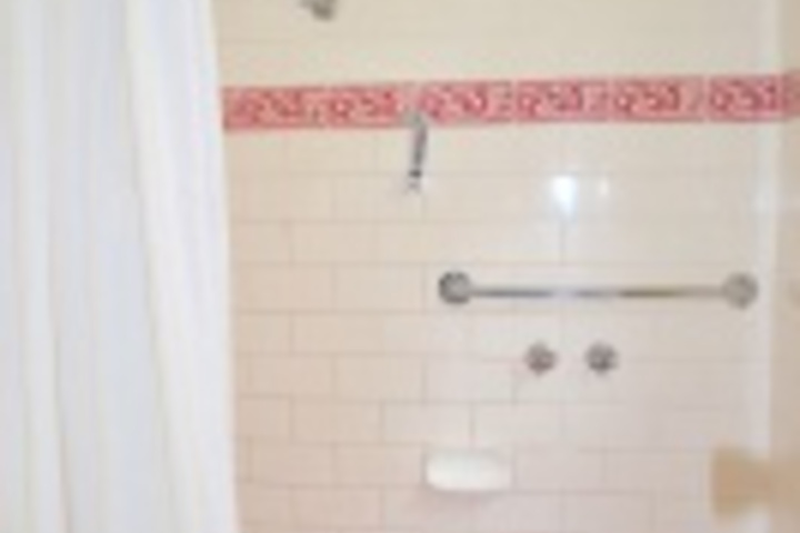 Room 558 of 768