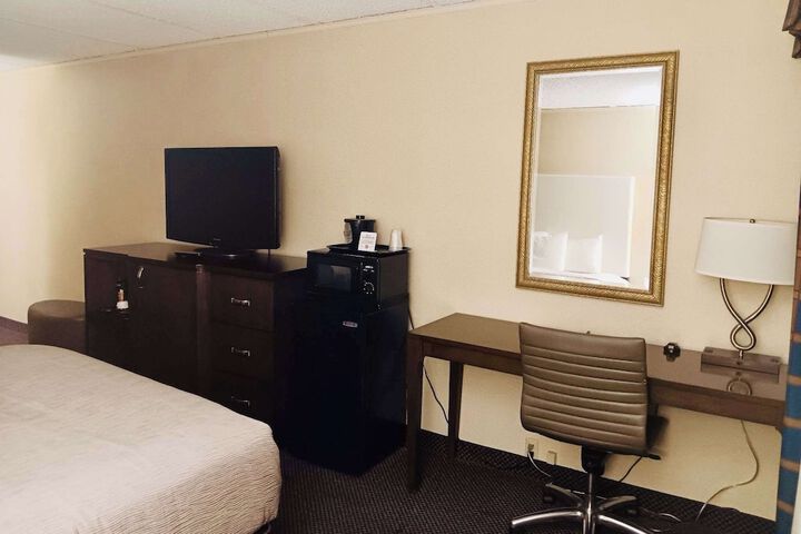 2 Double Beds (9 of 10)