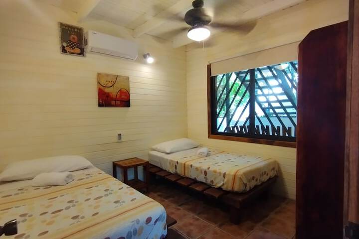 Room 13 of 73
