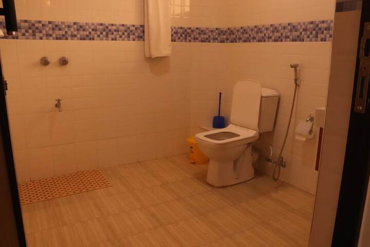 Room 14 of 46