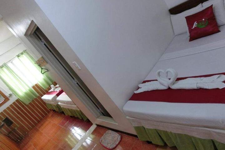 Room 15 of 69
