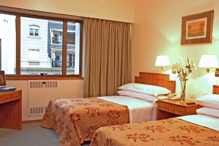 Room 5 of 24
