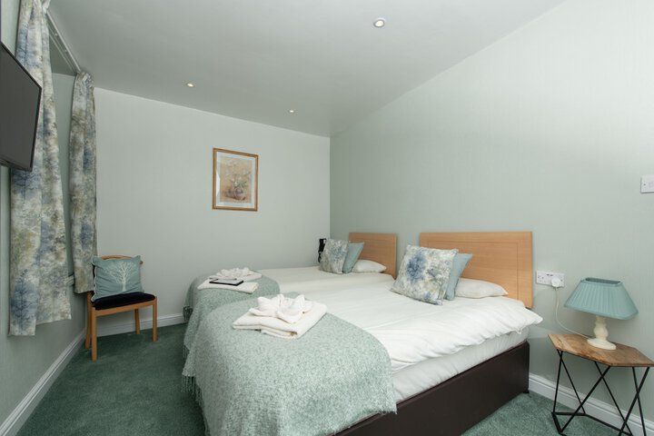 Room 14 of 46