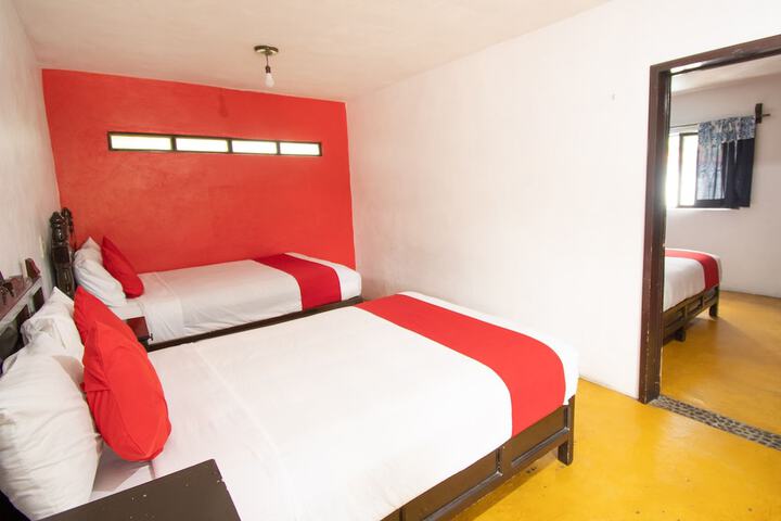 Room 40 of 65