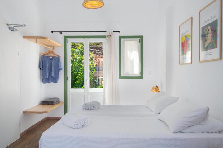General 33 of 53