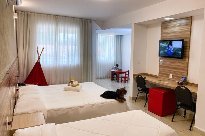 Room 35 of 145