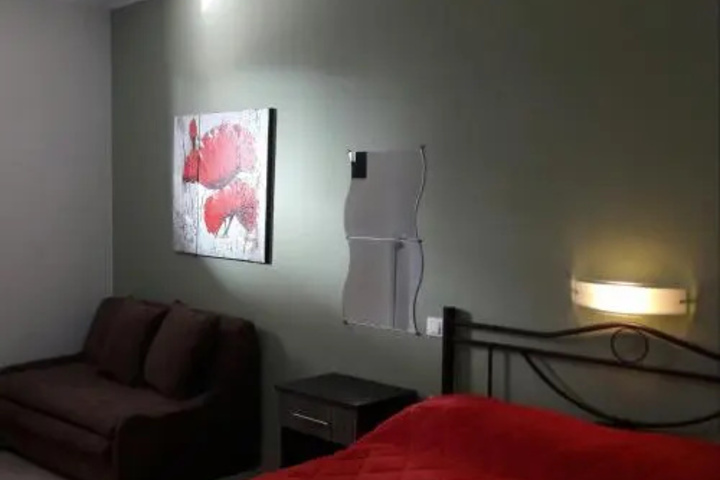 Room 3 of 24