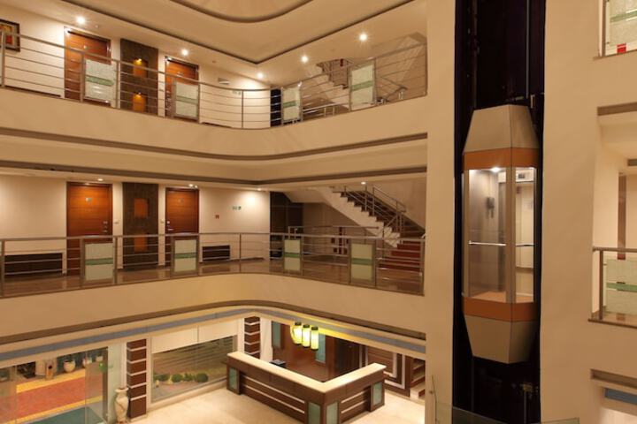 Hotel 2 of 62