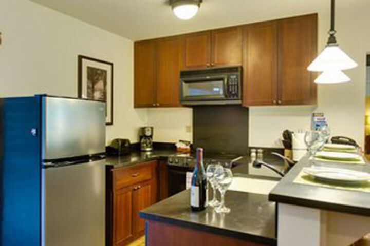 Room 16 of 27