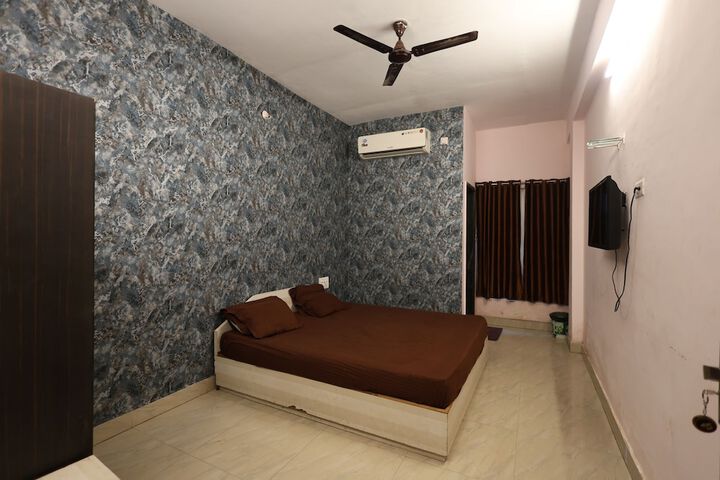 Room 21 of 54