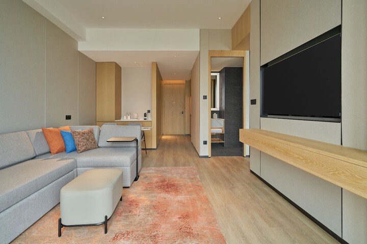 Room 31 of 55