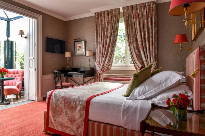 Room 16 of 37