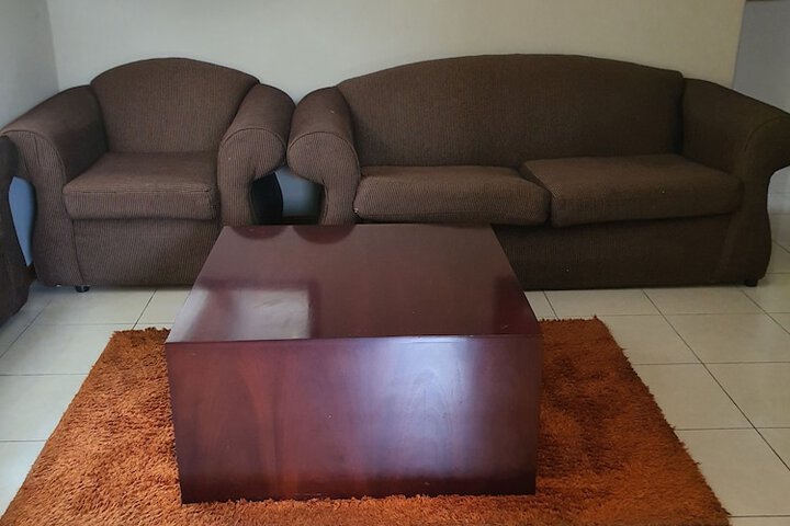 Room 10 of 18