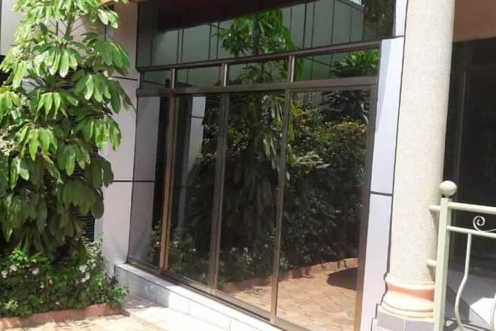 Hotel 5 of 9