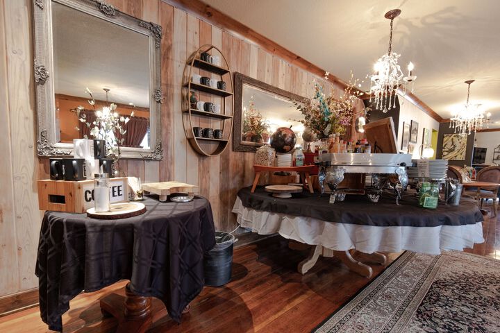 Breakfast/Coffee Service 10 of 60